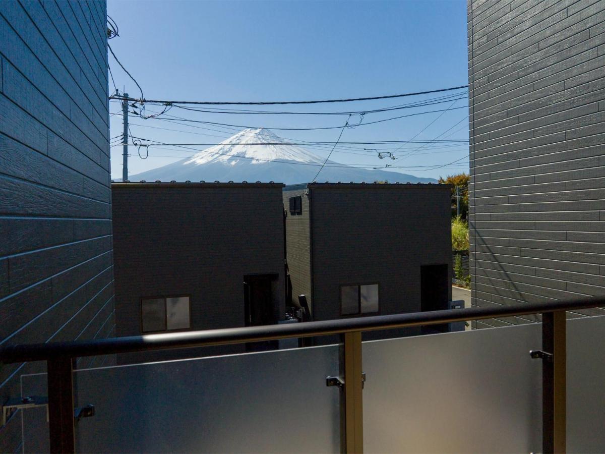 Rakuten STAY Fuji Kawaguchiko Station - View of MtFuji 3LDK With Rooftop BBQ terrace 106 Fujikawaguchiko Exterior foto