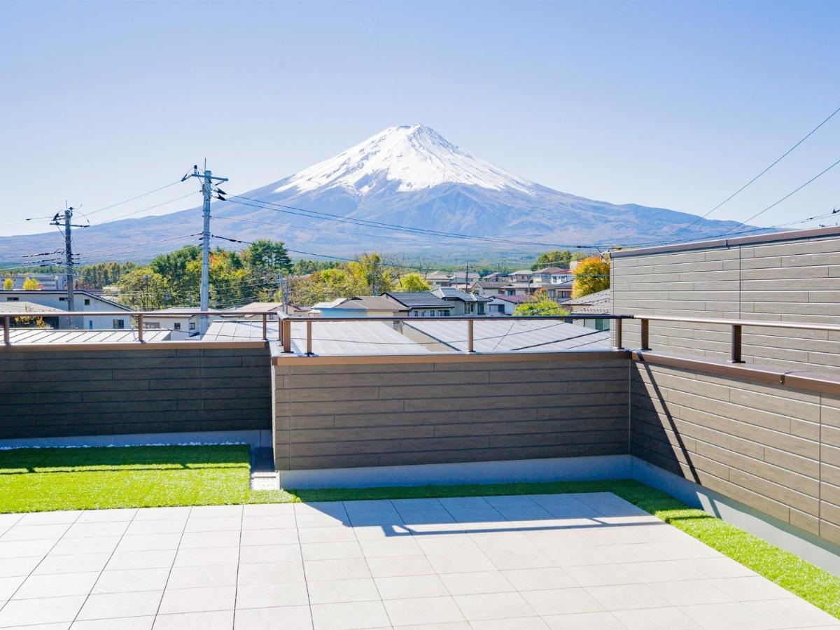 Rakuten STAY Fuji Kawaguchiko Station - View of MtFuji 3LDK With Rooftop BBQ terrace 106 Fujikawaguchiko Exterior foto